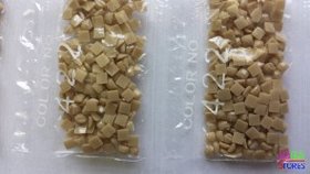 Nummer 422 vierkante steentjes (klein)